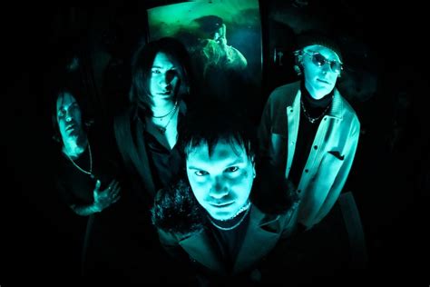 Moodring (PSYCHO-FRAME) Unveils New Single 'Half-Life' and Music Video