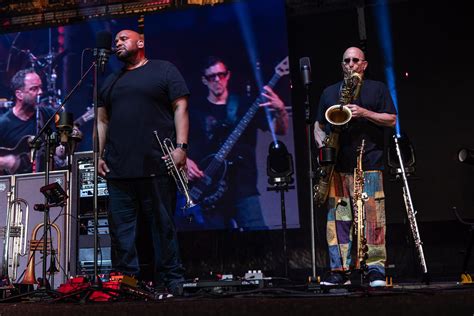 Observer Unveils New Single & Visualizer 'Prison Mind' Featuring Vocalist Guest Nick Arthur